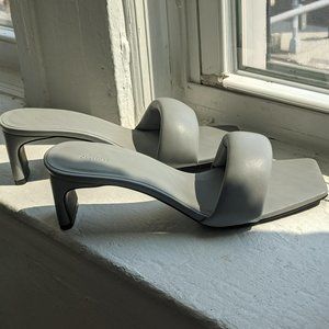 OAK + FORT PADDED HEEL